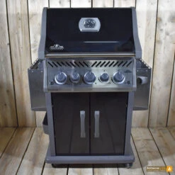 Napoleon Barbecue Gaz Napoléon Rogue SE 425 SIBPK 3 Brûleurs + 1 Latéral + 1 Arrière -Barbecue Fournitures Magasin bbq gaz napoleon rogue rse425 rsibpk bruleur arriere 3