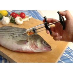 Seringue à Marinade Charcoal Companion -Barbecue Fournitures Magasin seringue a marinade 2